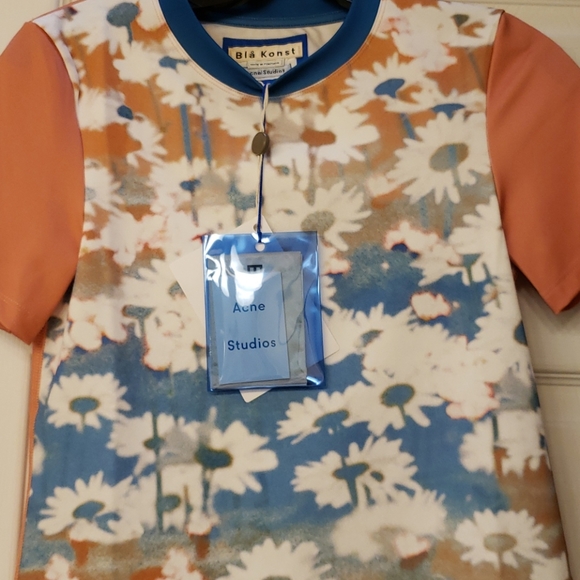 "NOT FOR SALE" CNE STUDIOS TOP NWT! - Picture 4 of 6